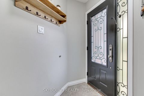 Photo 4 at 313 Hickling Trail, Grove East, Barrie