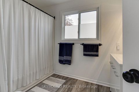 Photo 28 at 313 Hickling Trail, Grove East, Barrie