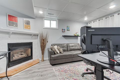 Photo 32 at 313 Hickling Trail, Grove East, Barrie