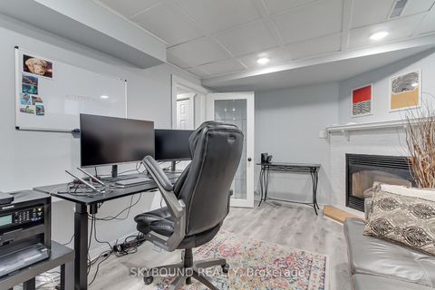 Photo 33 at 313 Hickling Trail, Grove East, Barrie
