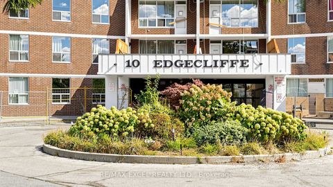 Photo 2 at 1808 - 10 Edgecliff Golfway, Flemingdon Park, Toronto