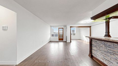 Photo 5 at 1808 - 10 Edgecliff Golfway, Flemingdon Park, Toronto