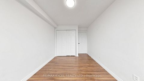 Photo 29 at 1808 - 10 Edgecliff Golfway, Flemingdon Park, Toronto