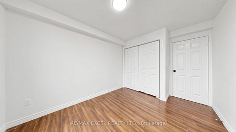 Photo 30 at 1808 - 10 Edgecliff Golfway, Flemingdon Park, Toronto