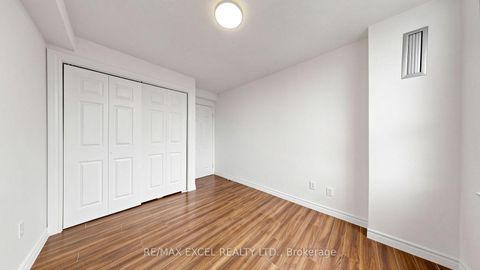 Photo 31 at 1808 - 10 Edgecliff Golfway, Flemingdon Park, Toronto