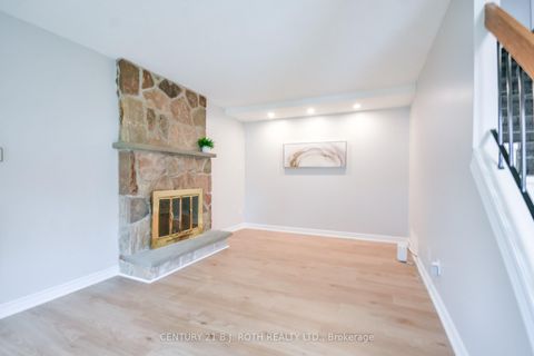 Photo 4 at 77 Pepler Place, Sunnidale, Barrie