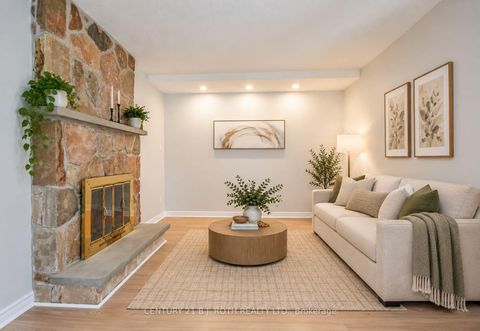 Photo 5 at 77 Pepler Place, Sunnidale, Barrie