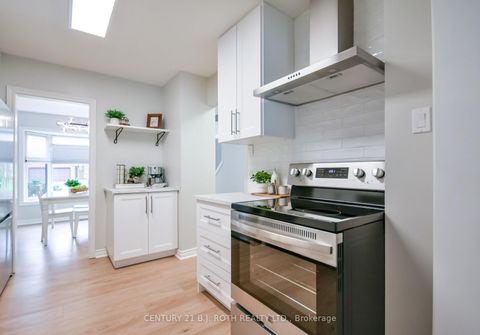 Photo 10 at 77 Pepler Place, Sunnidale, Barrie
