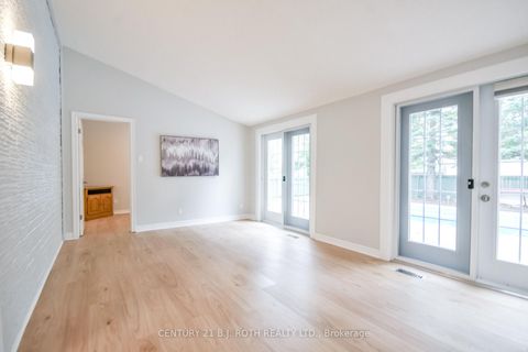 Photo 16 at 77 Pepler Place, Sunnidale, Barrie