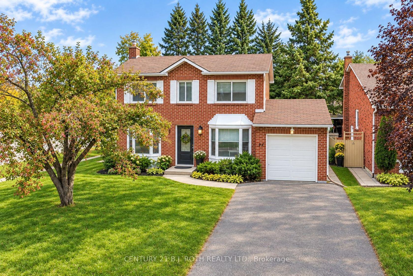 77 Pepler Place, Sunnidale, Barrie photo number 2