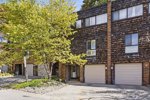 Photo 2 at 41 Carl Shepway, Don Valley Village, Toronto