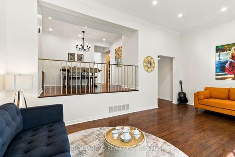 Photo 10 at 41 Carl Shepway, Don Valley Village, Toronto