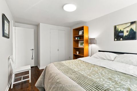 Photo 35 at 41 Carl Shepway, Don Valley Village, Toronto