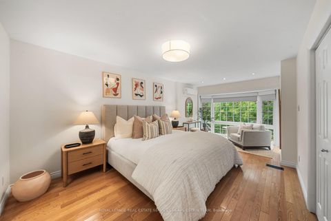 Photo 11 at 515 Soudan Avenue, Mount Pleasant East, Toronto