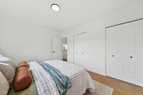 Photo 20 at 38 Brightside Drive, West Hill, Toronto