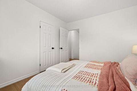 Photo 24 at 38 Brightside Drive, West Hill, Toronto