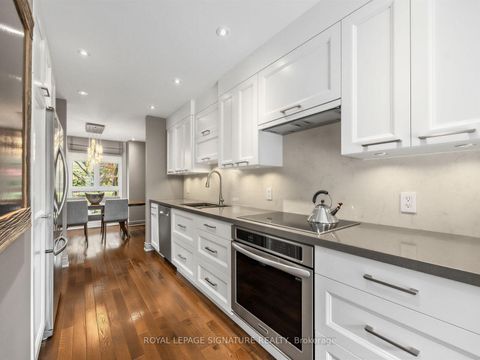 Photo 11 at 31 Anvil Millway, Windfields, Toronto