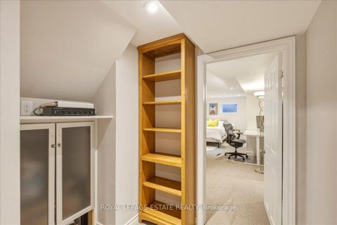 Photo 15 at 145 Boardwalk Drive, The Beaches, Toronto