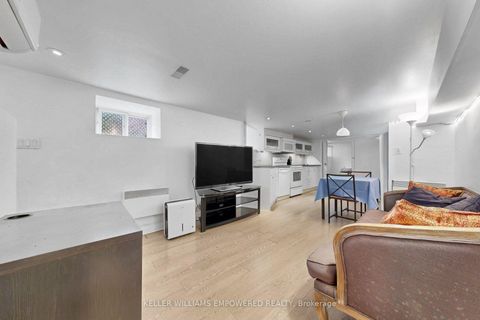 Photo 31 at 274 Wallace Avenue, Junction, Toronto