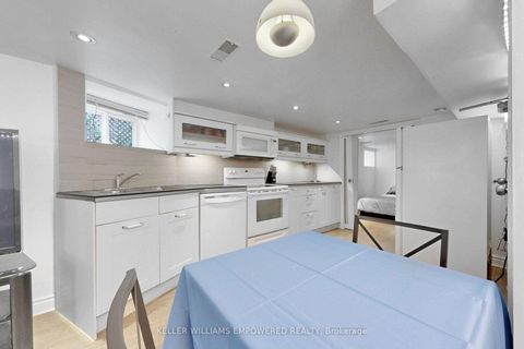 Photo 32 at 274 Wallace Avenue, Junction, Toronto