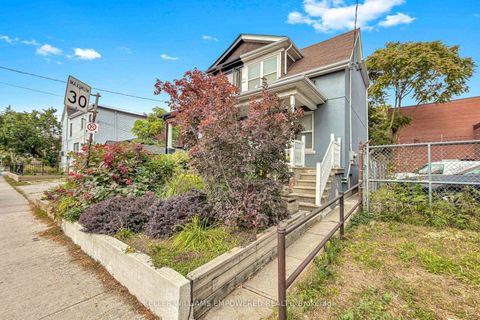Photo 42 at 274 Wallace Avenue, Junction, Toronto