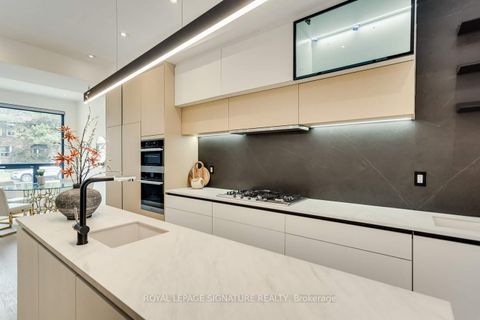 Photo 10 at 511 Woburn Avenue, Nortown, Toronto