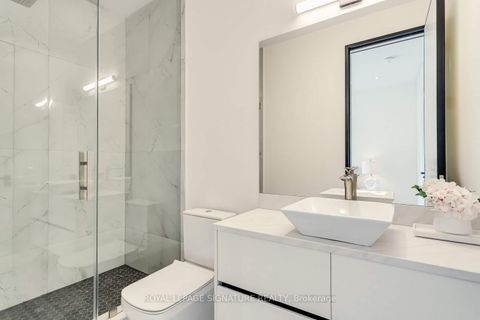 Photo 33 at 511 Woburn Avenue, Nortown, Toronto