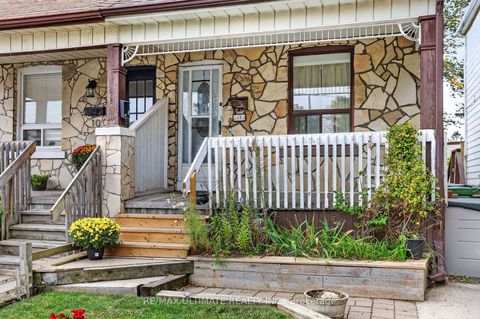 Photo 3 at 12 Eldon Avenue, Crescent Town, Toronto