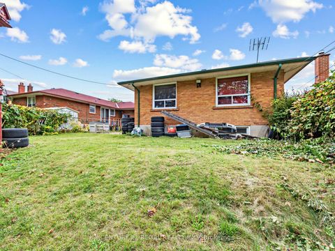 Photo 33 at 121 Janray Drive, Woburn, Toronto