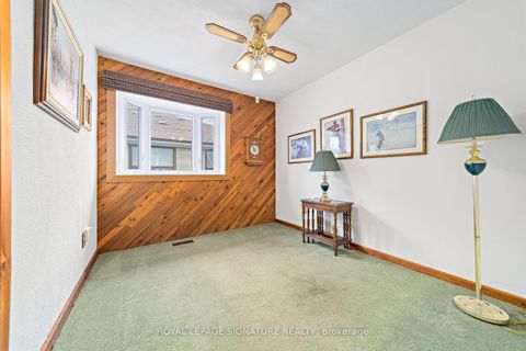 Photo 14 at 29 Heavitree Drive, CFB, Toronto