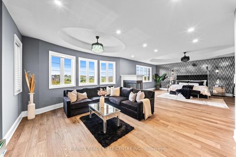 Photo 26 at 10 Rolling Green Court, Kleinburg, Vaughan