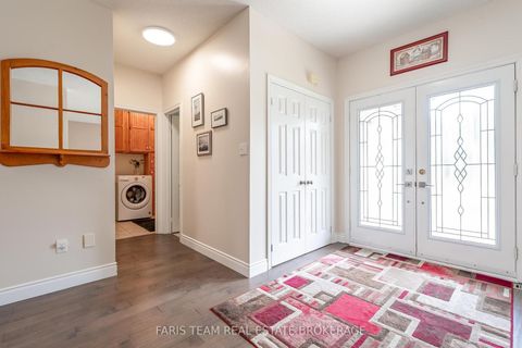 Photo 4 at 114 Ruffet Drive, Edgehill Drive, Barrie