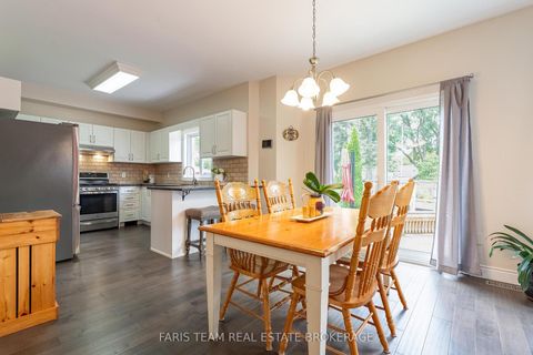 Photo 10 at 114 Ruffet Drive, Edgehill Drive, Barrie