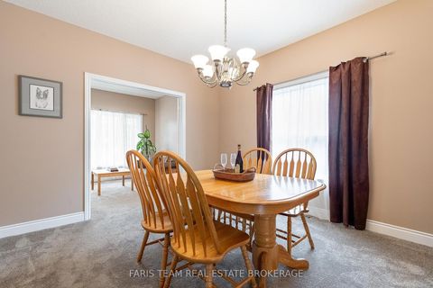 Photo 11 at 114 Ruffet Drive, Edgehill Drive, Barrie