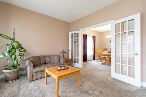 Photo 16 at 114 Ruffet Drive, Edgehill Drive, Barrie