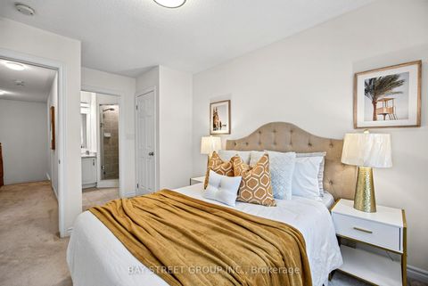Photo 20 at 23 - 1 Eaton Park Lane E, L'Amoreaux, Toronto
