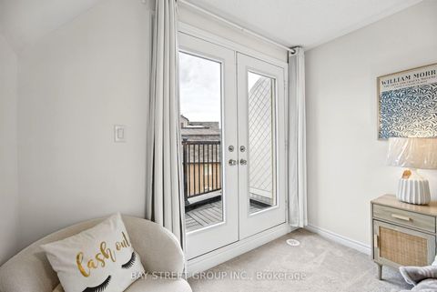 Photo 25 at 23 - 1 Eaton Park Lane E, L'Amoreaux, Toronto