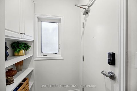 Photo 31 at 23 - 1 Eaton Park Lane E, L'Amoreaux, Toronto