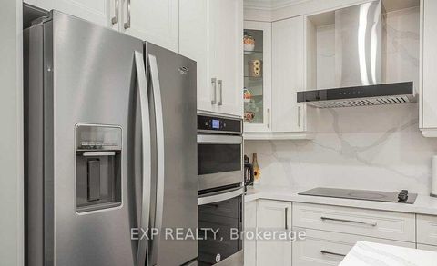 Photo 10 at 1231 Bathurst Street, Casa Loma, Toronto