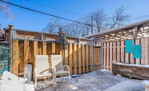 Photo 28 at 1231 Bathurst Street, Casa Loma, Toronto