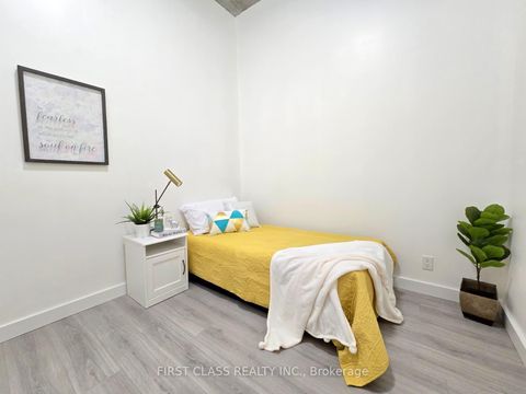 Photo 20 at 503 - 33 Mill Street, Waterfront Communities C8, Toronto