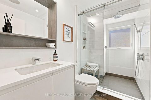 Photo 15 at 10 Earl Street, North St. James Town, Toronto