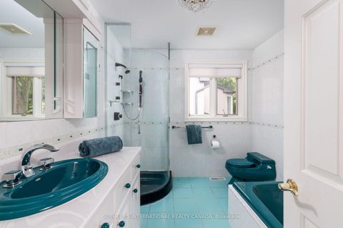Photo 23 at 47 Great Oak Drive, Rosethorn, Toronto