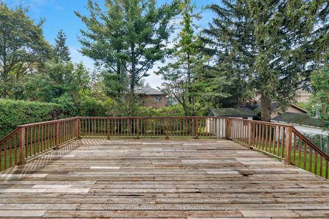 Photo 36 at 47 Great Oak Drive, Rosethorn, Toronto