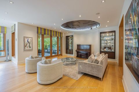 Photo 5 at 7 Oxbow Road, Don Mills, Toronto