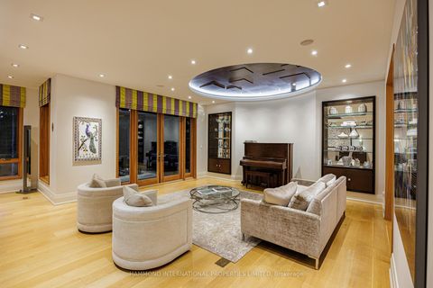Photo 6 at 7 Oxbow Road, Don Mills, Toronto