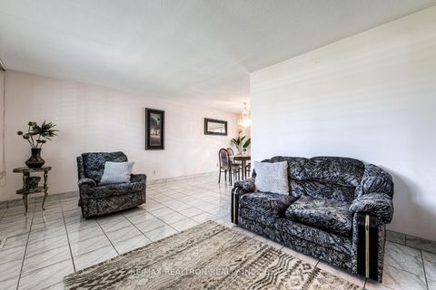 Photo 7 at 115 Hullmar Drive, Black Creek, Toronto
