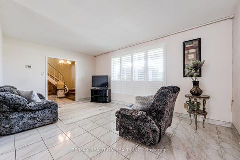 Photo 8 at 115 Hullmar Drive, Black Creek, Toronto
