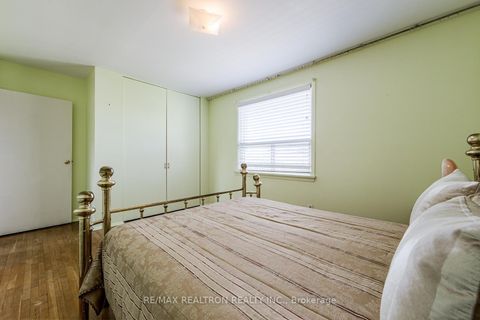 Photo 23 at 115 Hullmar Drive, Black Creek, Toronto