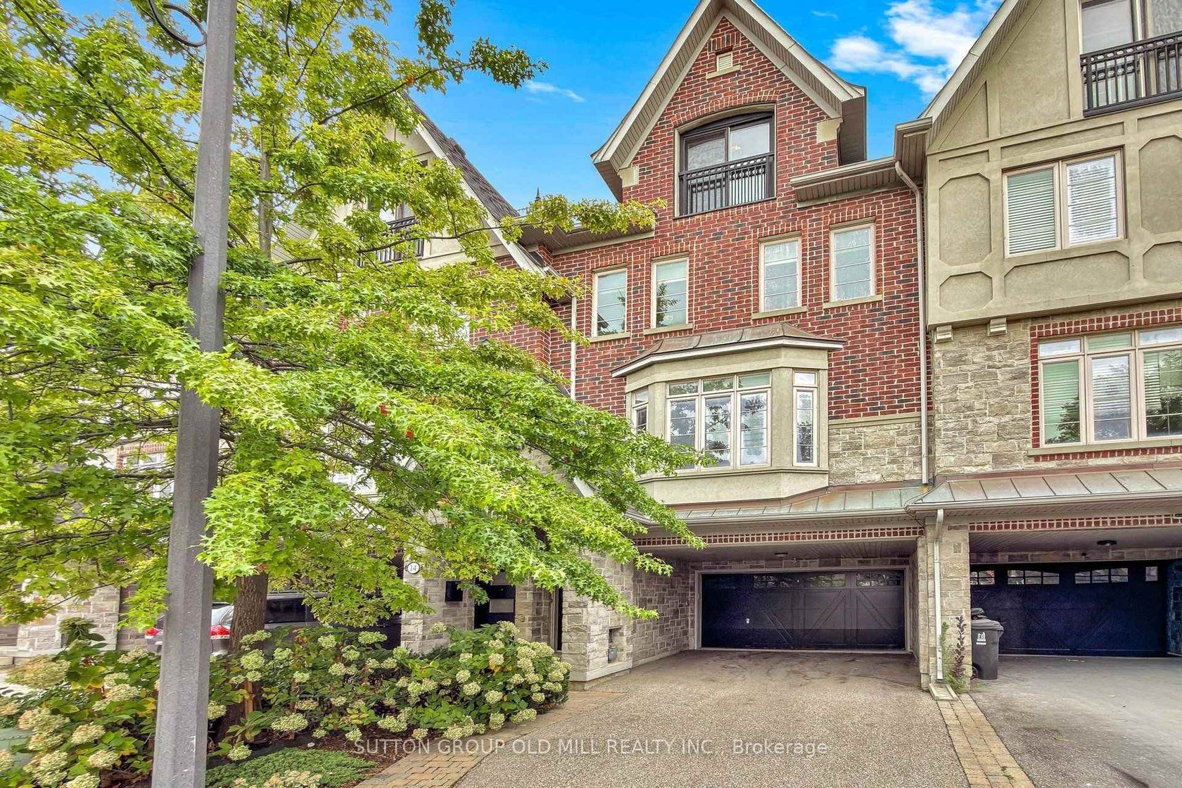 12 Gala Lane, Queensway, Toronto 